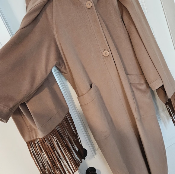 Vintage Sophy Curson light brown tan coat with fringe shawl - Picture 14 of 17